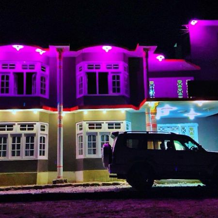 Skardu One Resort And Guest House Buitenkant foto