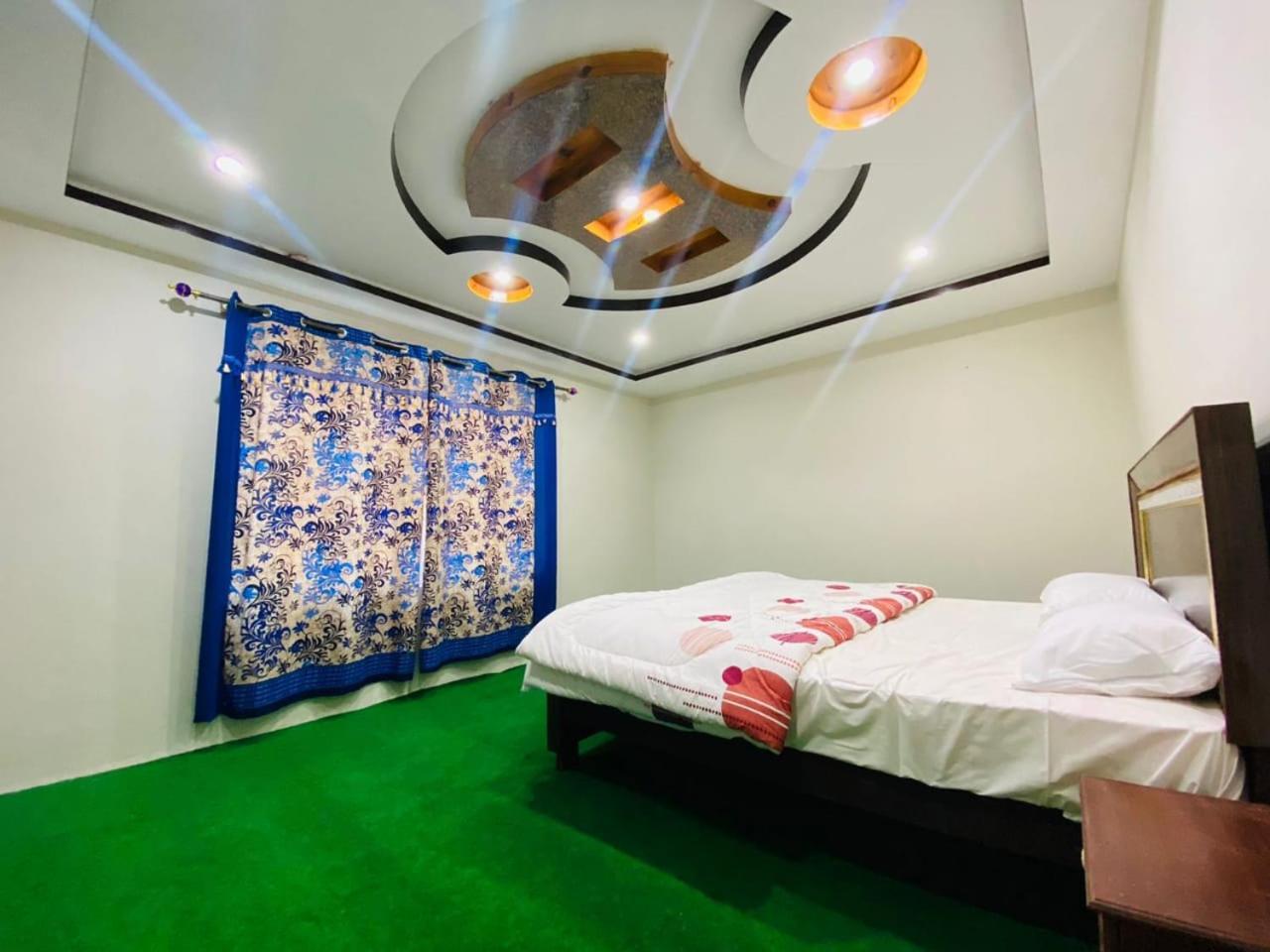 Skardu One Resort And Guest House Buitenkant foto