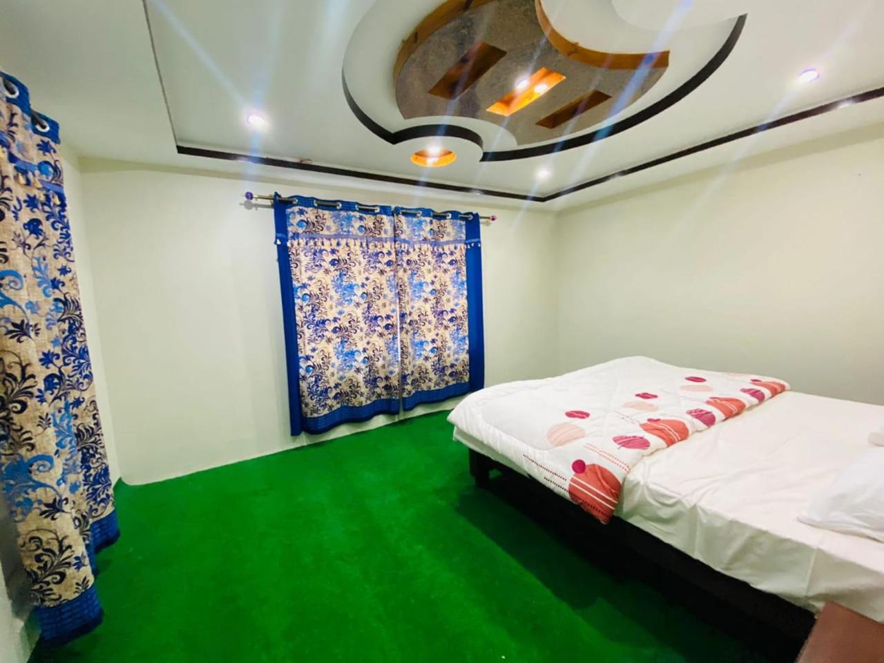 Skardu One Resort And Guest House Buitenkant foto